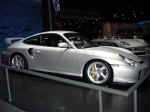 naiasporsche11.jpg (85866 bytes)
